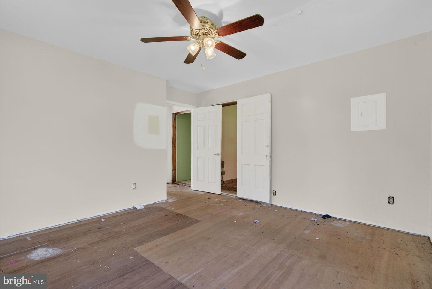 5312 WASHWRIGHT RD, HUME, Virginia 22639, 7 Bedrooms Bedrooms, ,3 BathroomsBathrooms,Residential,For sale,5312 WASHWRIGHT RD,VAFQ2018184 MLS # VAFQ2018184