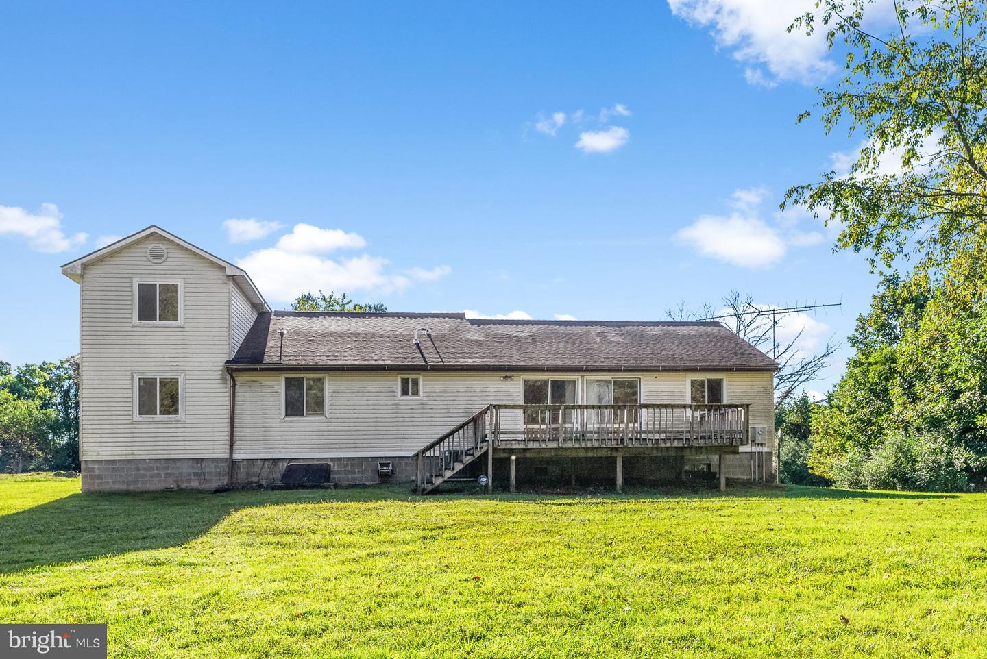 5312 WASHWRIGHT RD, HUME, Virginia 22639, 7 Bedrooms Bedrooms, ,3 BathroomsBathrooms,Residential,For sale,5312 WASHWRIGHT RD,VAFQ2018184 MLS # VAFQ2018184