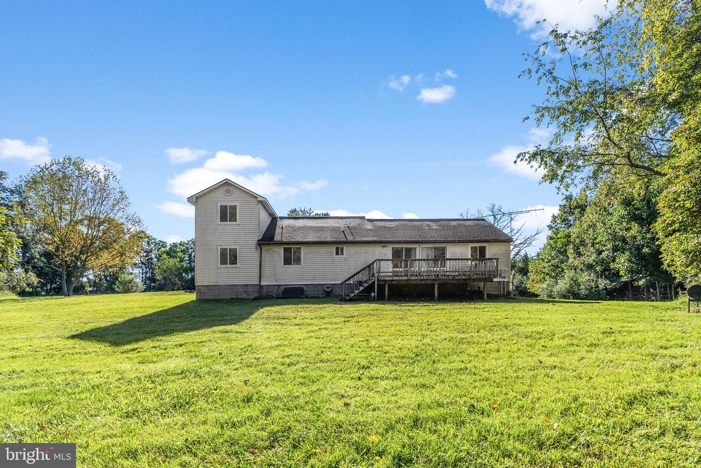 5312 WASHWRIGHT RD, HUME, Virginia 22639, 7 Bedrooms Bedrooms, ,3 BathroomsBathrooms,Residential,For sale,5312 WASHWRIGHT RD,VAFQ2018184 MLS # VAFQ2018184