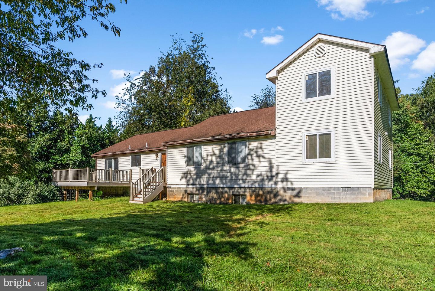 5312 WASHWRIGHT RD, HUME, Virginia 22639, 7 Bedrooms Bedrooms, ,3 BathroomsBathrooms,Residential,For sale,5312 WASHWRIGHT RD,VAFQ2018184 MLS # VAFQ2018184