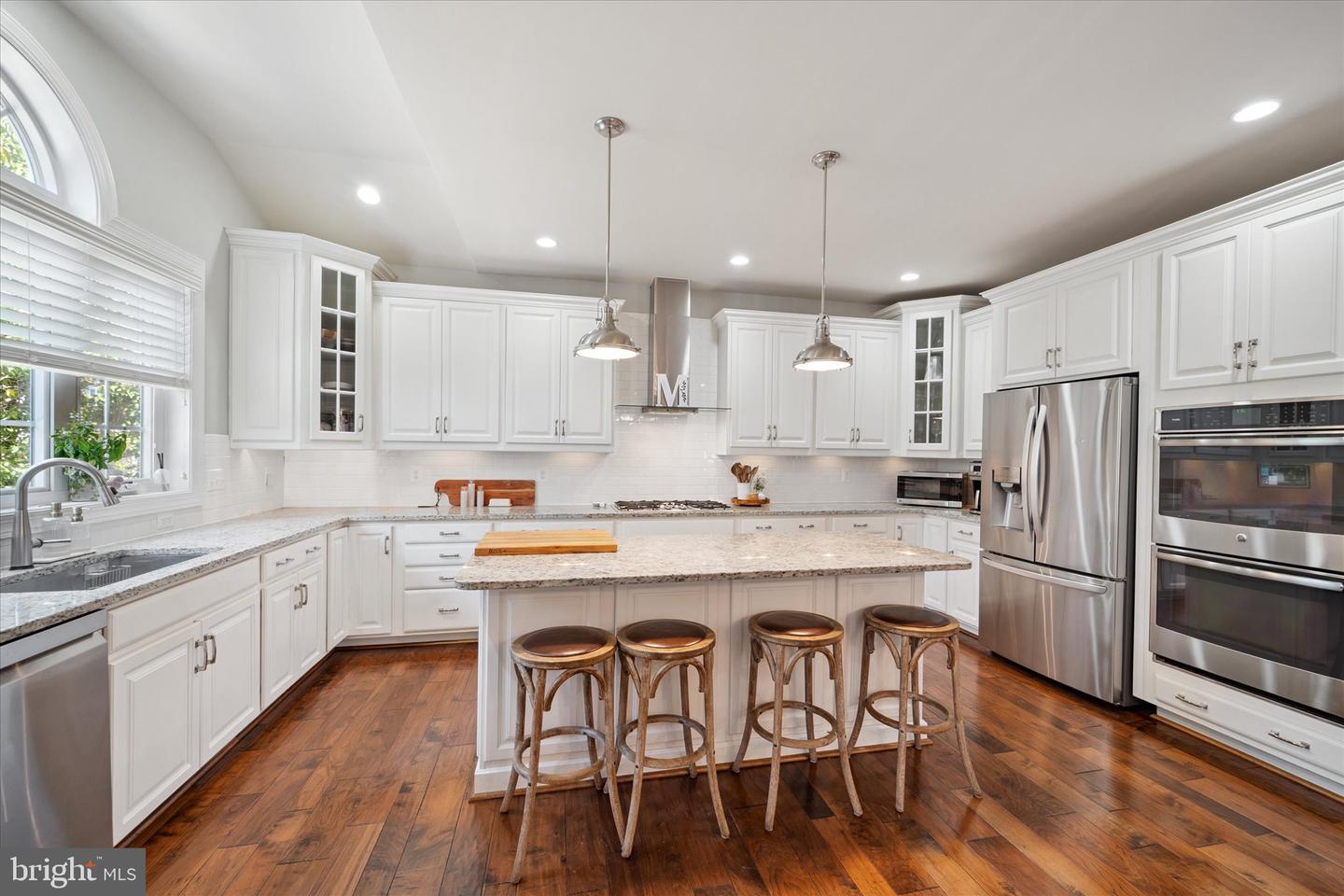 4622 HULL DR, HAYMARKET, Virginia 20169, 4 Bedrooms Bedrooms, ,4 BathroomsBathrooms,Residential,For sale,4622 HULL DR,VAPW2103454 MLS # VAPW2103454