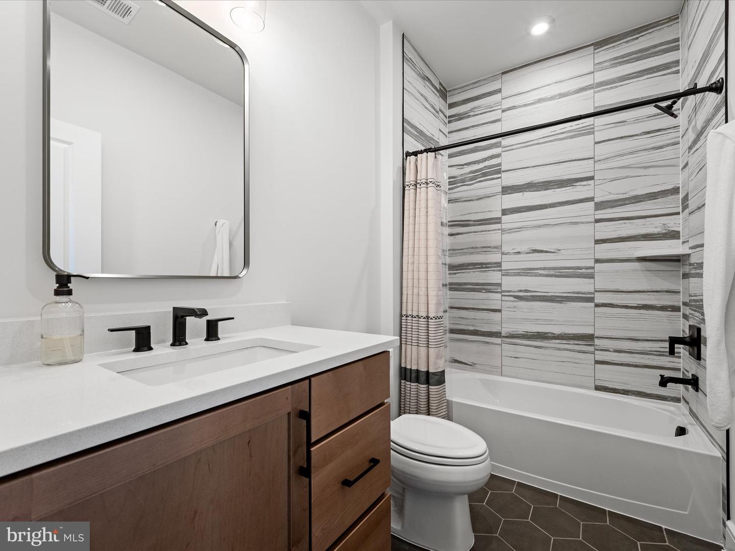 38906 RUMELY WAY, WATERFORD, Virginia 20197, 6 Bedrooms Bedrooms, ,5 BathroomsBathrooms,Residential,For sale,38906 RUMELY WAY,VALO2106304 MLS # VALO2106304