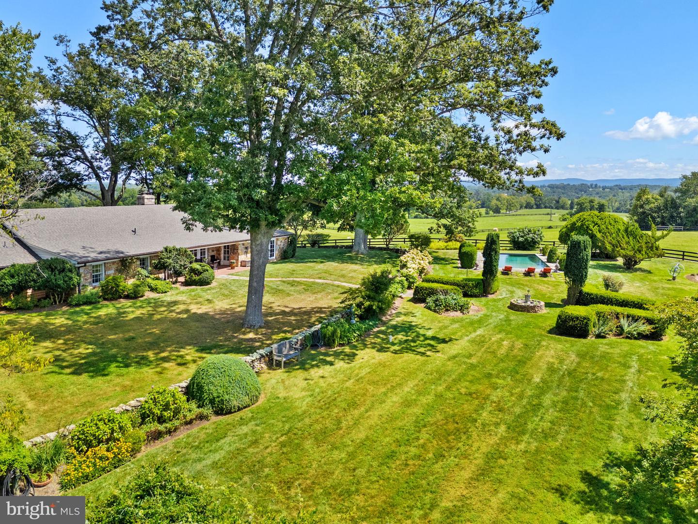 35771 SNAKE HILL RD, MIDDLEBURG, Virginia 20117, 3 Bedrooms Bedrooms, ,4 BathroomsBathrooms,Residential,For sale,35771 SNAKE HILL RD,VALO2106308 MLS # VALO2106308