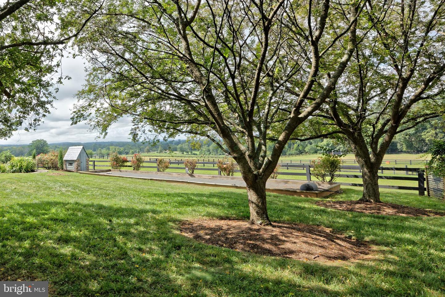 35771 SNAKE HILL RD, MIDDLEBURG, Virginia 20117, 3 Bedrooms Bedrooms, ,4 BathroomsBathrooms,Residential,For sale,35771 SNAKE HILL RD,VALO2106308 MLS # VALO2106308