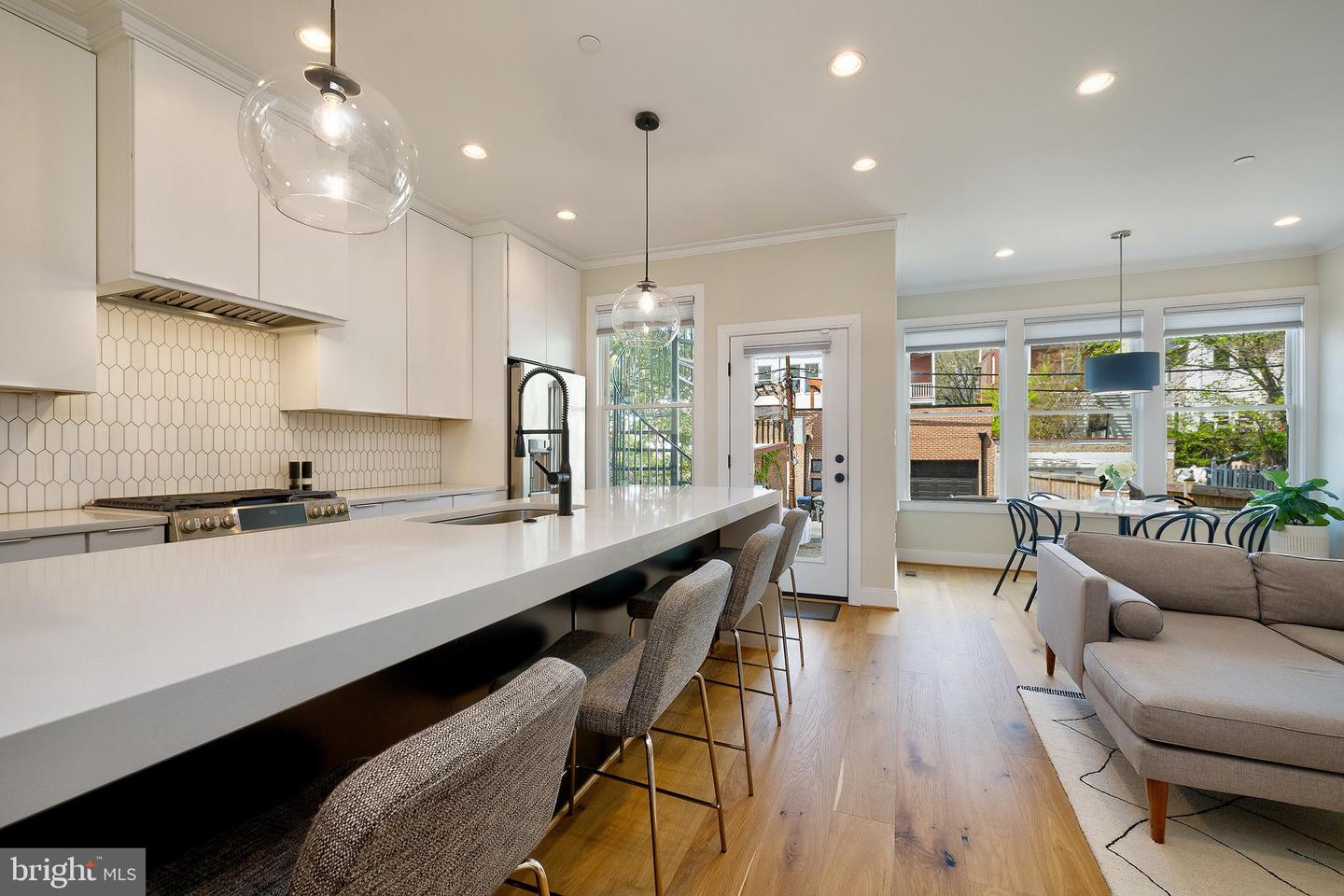 1817 LAMONT ST NW #1, WASHINGTON, District Of Columbia 20010, 4 Bedrooms Bedrooms, ,2 BathroomsBathrooms,Residential,For sale,1817 LAMONT ST NW #1,DCDC2220974 MLS # DCDC2220974