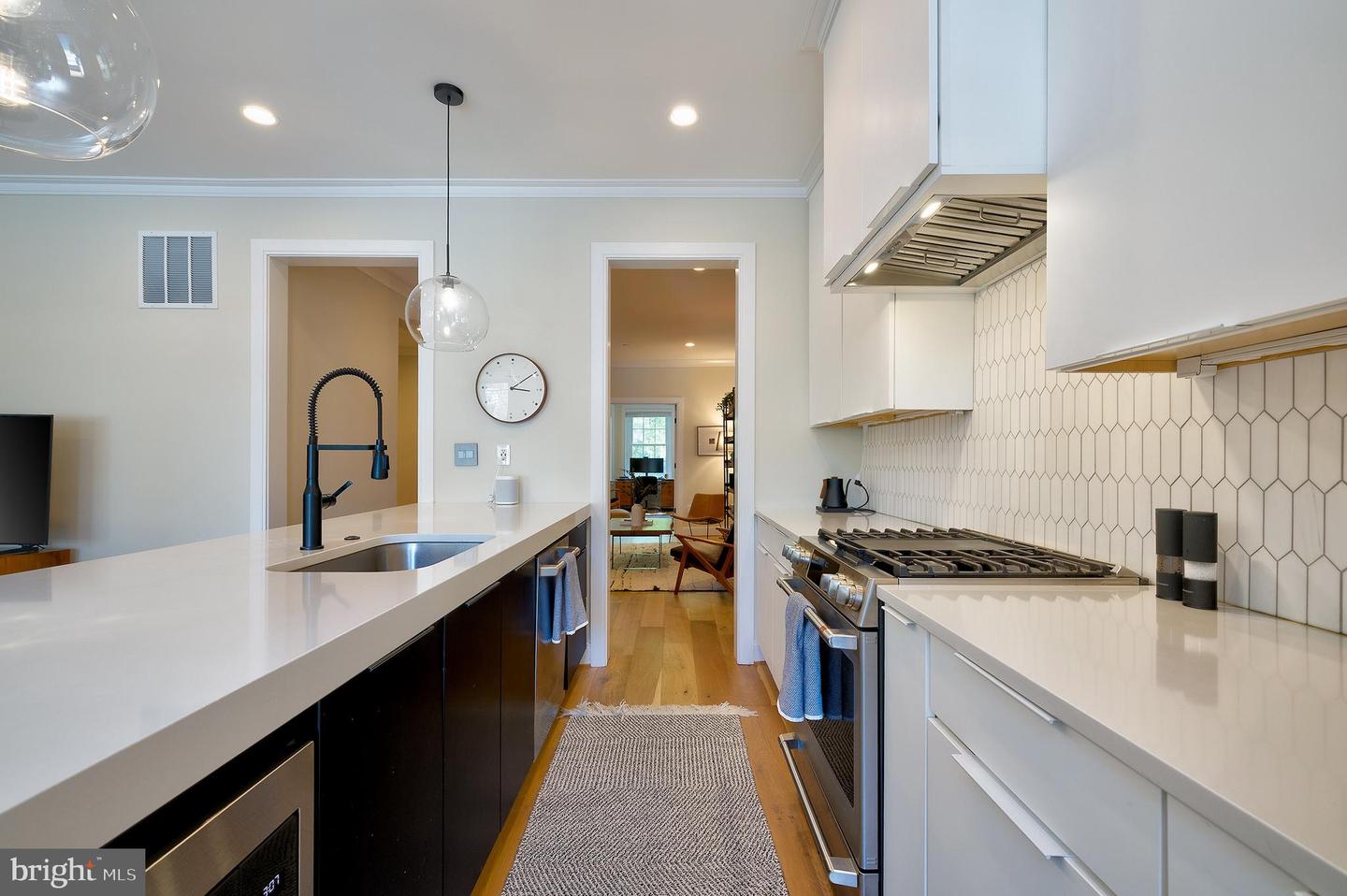 1817 LAMONT ST NW #1, WASHINGTON, District Of Columbia 20010, 4 Bedrooms Bedrooms, ,2 BathroomsBathrooms,Residential,For sale,1817 LAMONT ST NW #1,DCDC2220974 MLS # DCDC2220974