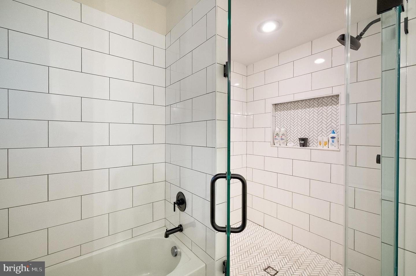 1817 LAMONT ST NW #1, WASHINGTON, District Of Columbia 20010, 4 Bedrooms Bedrooms, ,2 BathroomsBathrooms,Residential,For sale,1817 LAMONT ST NW #1,DCDC2220974 MLS # DCDC2220974
