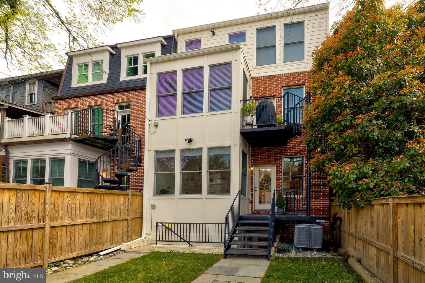 1817 LAMONT ST NW #1, WASHINGTON, District Of Columbia 20010, 4 Bedrooms Bedrooms, ,2 BathroomsBathrooms,Residential,For sale,1817 LAMONT ST NW #1,DCDC2220974 MLS # DCDC2220974