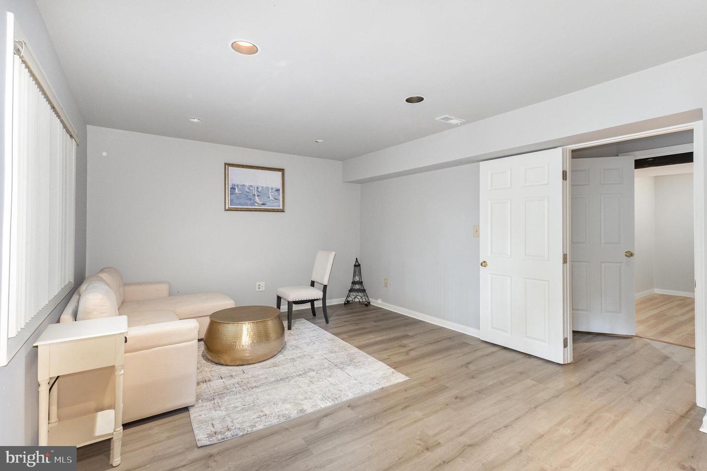 14135 HONEY HILL CT, CENTREVILLE, Virginia 20121, 4 Bedrooms Bedrooms, 8 Rooms Rooms,3 BathroomsBathrooms,Residential,For sale,14135 HONEY HILL CT,VAFX2265488 MLS # VAFX2265488