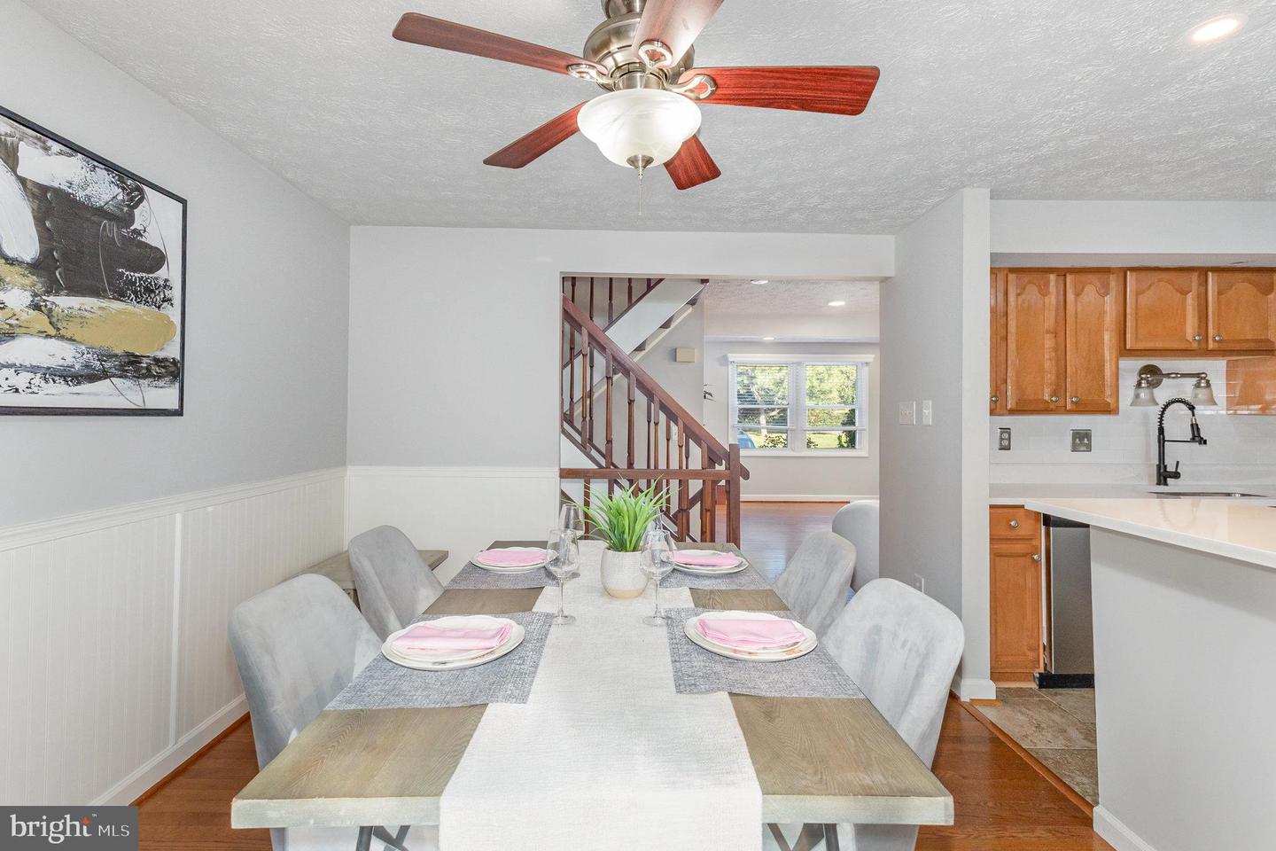 14135 HONEY HILL CT, CENTREVILLE, Virginia 20121, 4 Bedrooms Bedrooms, 8 Rooms Rooms,3 BathroomsBathrooms,Residential,For sale,14135 HONEY HILL CT,VAFX2265488 MLS # VAFX2265488