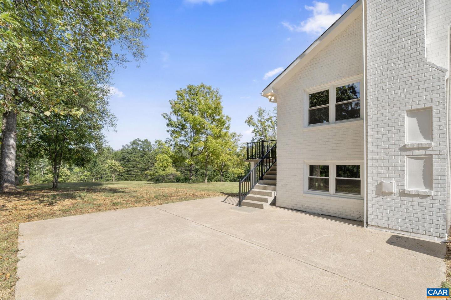 3209 ROLLING RD, SCOTTSVILLE, Virginia 24590, 5 Bedrooms Bedrooms, ,3 BathroomsBathrooms,Residential,For sale,3209 ROLLING RD,668688 MLS # 668688