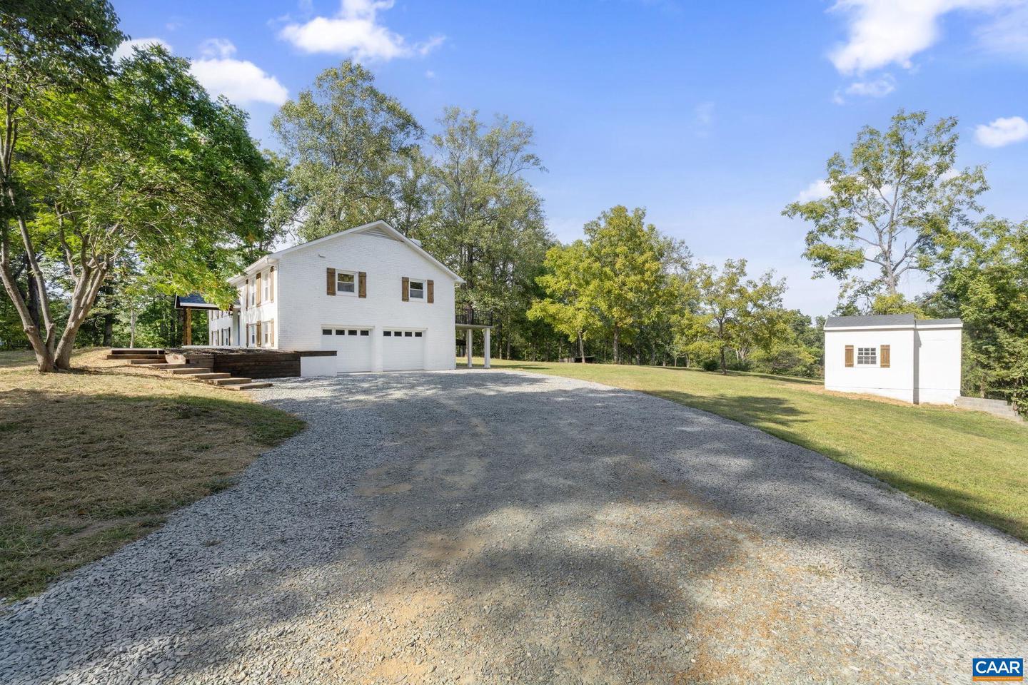 3209 ROLLING RD, SCOTTSVILLE, Virginia 24590, 5 Bedrooms Bedrooms, ,3 BathroomsBathrooms,Residential,For sale,3209 ROLLING RD,668688 MLS # 668688