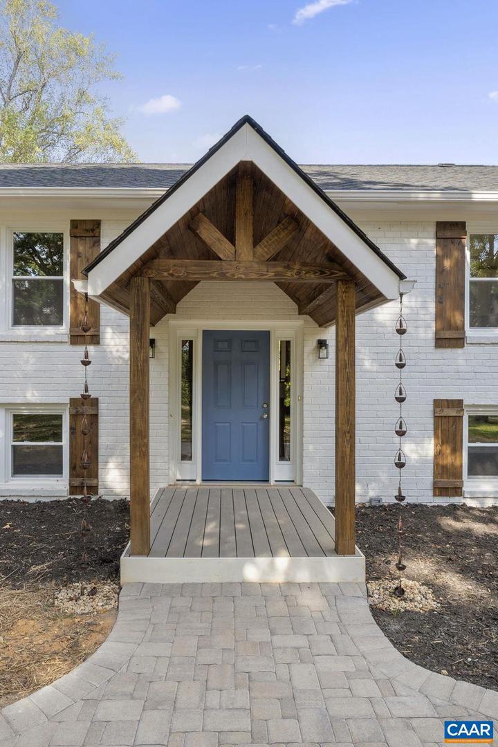 3209 ROLLING RD, SCOTTSVILLE, Virginia 24590, 5 Bedrooms Bedrooms, ,3 BathroomsBathrooms,Residential,For sale,3209 ROLLING RD,668688 MLS # 668688