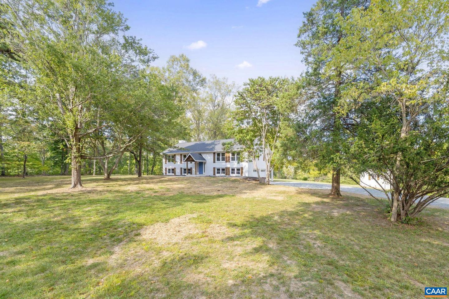 3209 ROLLING RD, SCOTTSVILLE, Virginia 24590, 5 Bedrooms Bedrooms, ,3 BathroomsBathrooms,Residential,For sale,3209 ROLLING RD,668688 MLS # 668688