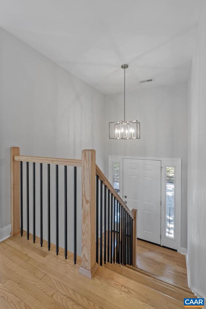 3209 ROLLING RD, SCOTTSVILLE, Virginia 24590, 5 Bedrooms Bedrooms, ,3 BathroomsBathrooms,Residential,For sale,3209 ROLLING RD,668688 MLS # 668688