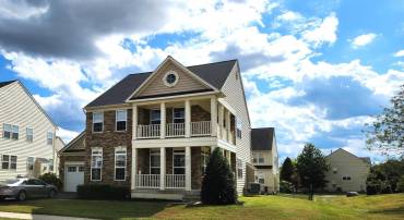 320 HOPKINS DR, BOYCE, Virginia 22620, 4 Bedrooms Bedrooms, 8 Rooms Rooms,3 BathroomsBathrooms,Residential,For sale,320 HOPKINS DR,VACL2006036 MLS # VACL2006036