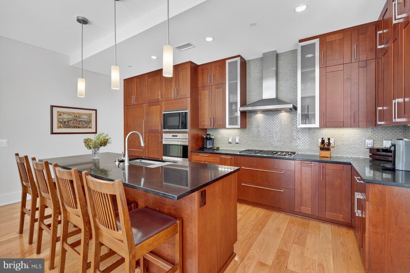 601 N FAIRFAX ST #410, ALEXANDRIA, Virginia 22314, 2 Bedrooms Bedrooms, ,2 BathroomsBathrooms,Residential,For sale,601 N FAIRFAX ST #410,VAAX2049418 MLS # VAAX2049418