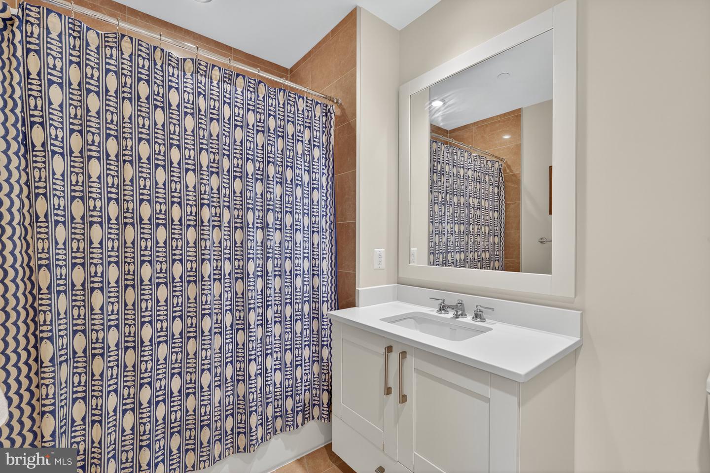601 N FAIRFAX ST #410, ALEXANDRIA, Virginia 22314, 2 Bedrooms Bedrooms, ,2 BathroomsBathrooms,Residential,For sale,601 N FAIRFAX ST #410,VAAX2049418 MLS # VAAX2049418