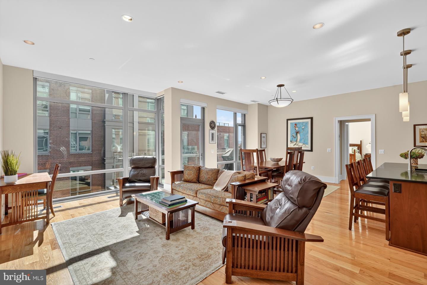 601 N FAIRFAX ST #410, ALEXANDRIA, Virginia 22314, 2 Bedrooms Bedrooms, ,2 BathroomsBathrooms,Residential,For sale,601 N FAIRFAX ST #410,VAAX2049418 MLS # VAAX2049418