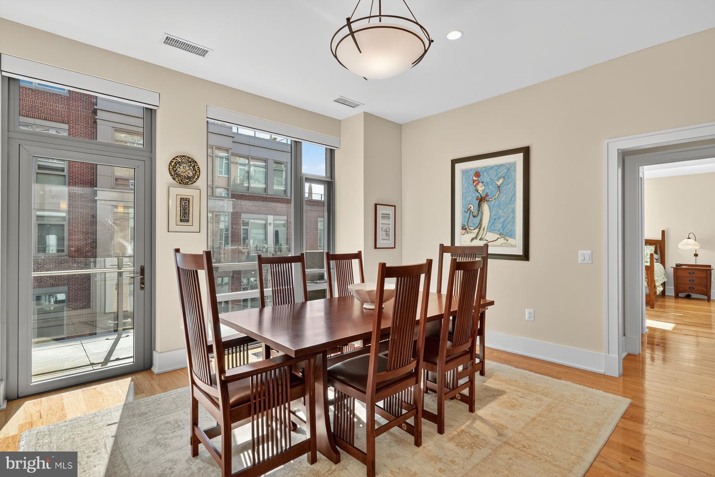 601 N FAIRFAX ST #410, ALEXANDRIA, Virginia 22314, 2 Bedrooms Bedrooms, ,2 BathroomsBathrooms,Residential,For sale,601 N FAIRFAX ST #410,VAAX2049418 MLS # VAAX2049418
