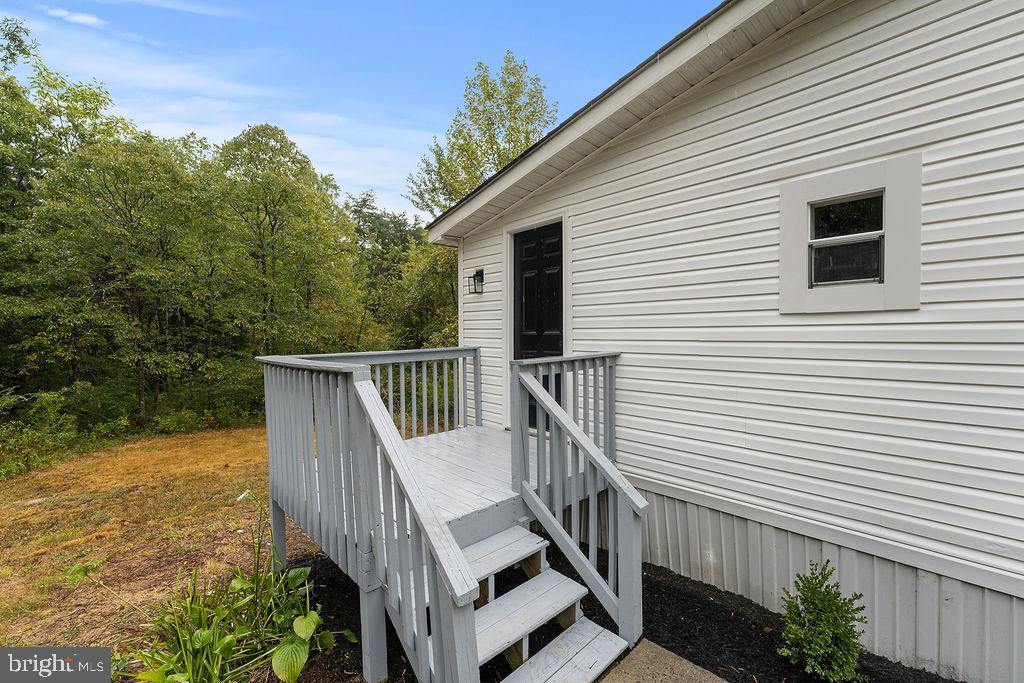 12025 W RIVER RD, PALMYRA, Virginia 22963, 3 Bedrooms Bedrooms, ,2 BathroomsBathrooms,Residential,For sale,12025 W RIVER RD,VAFN2000502 MLS # VAFN2000502