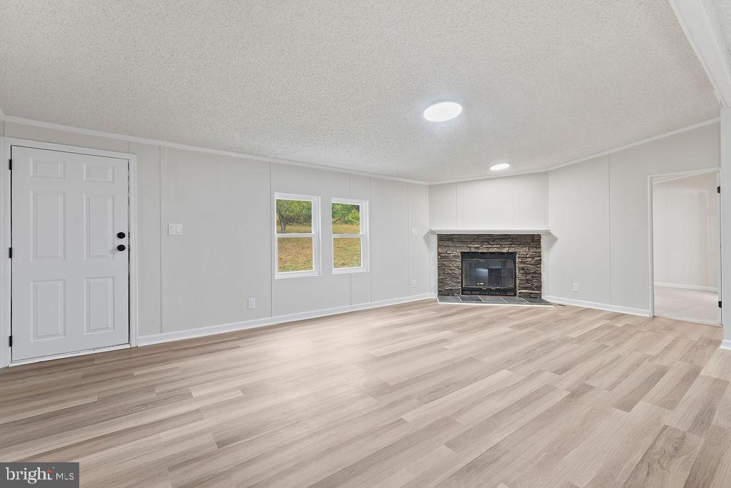 12025 W RIVER RD, PALMYRA, Virginia 22963, 3 Bedrooms Bedrooms, ,2 BathroomsBathrooms,Residential,For sale,12025 W RIVER RD,VAFN2000502 MLS # VAFN2000502