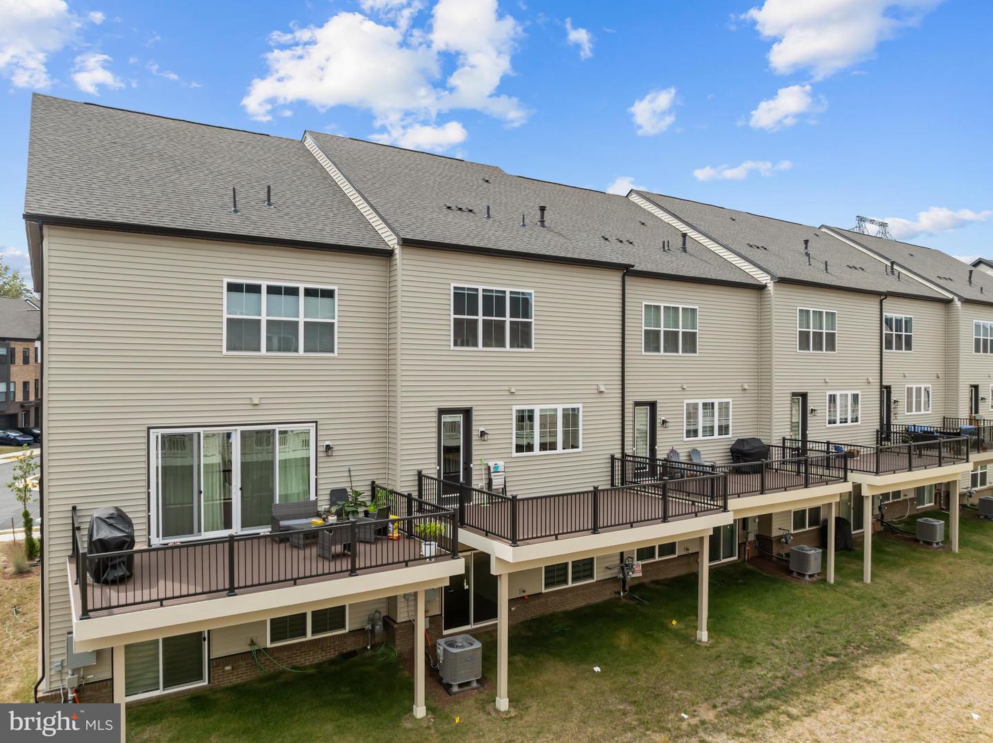 42116 WALTZ TER, ASHBURN, Virginia 20148, 4 Bedrooms Bedrooms, ,3 BathroomsBathrooms,Residential,For sale,42116 WALTZ TER,VALO2106562 MLS # VALO2106562