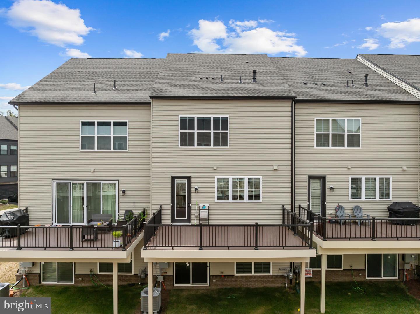 42116 WALTZ TER, ASHBURN, Virginia 20148, 4 Bedrooms Bedrooms, ,3 BathroomsBathrooms,Residential,For sale,42116 WALTZ TER,VALO2106562 MLS # VALO2106562