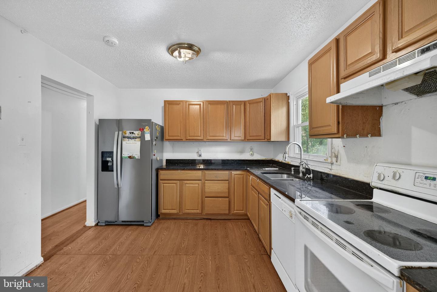 7124 WHETSTONE RD, ALEXANDRIA, Virginia 22306, 4 Bedrooms Bedrooms, 4 Rooms Rooms,2 BathroomsBathrooms,Residential,For sale,7124 WHETSTONE RD,VAFX2266386 MLS # VAFX2266386