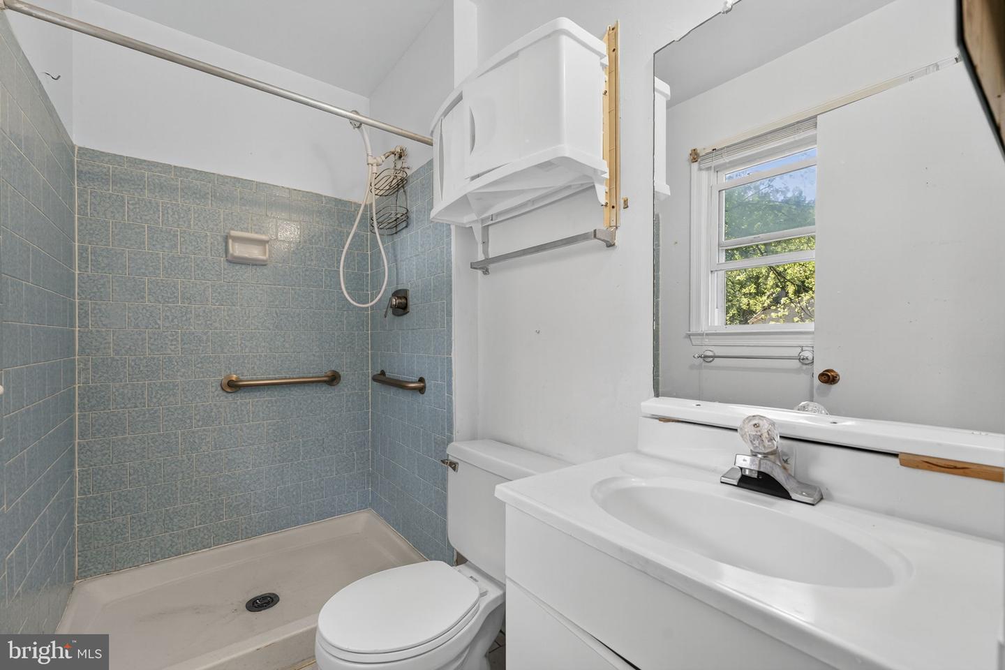 7124 WHETSTONE RD, ALEXANDRIA, Virginia 22306, 4 Bedrooms Bedrooms, 4 Rooms Rooms,2 BathroomsBathrooms,Residential,For sale,7124 WHETSTONE RD,VAFX2266386 MLS # VAFX2266386