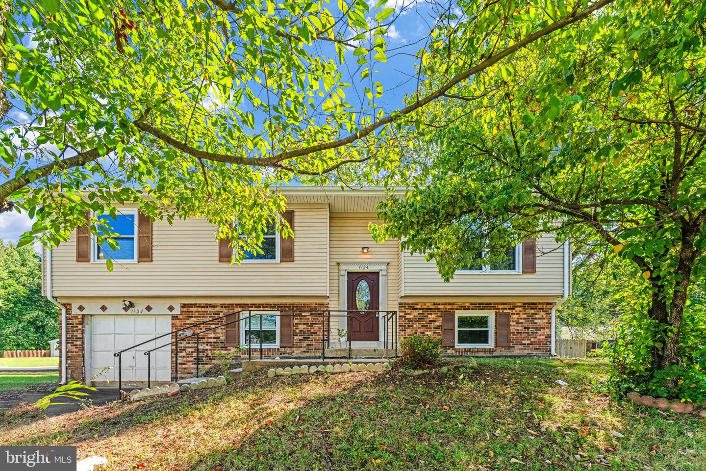 7124 WHETSTONE RD, ALEXANDRIA, Virginia 22306, 4 Bedrooms Bedrooms, 4 Rooms Rooms,2 BathroomsBathrooms,Residential,For sale,7124 WHETSTONE RD,VAFX2266386 MLS # VAFX2266386