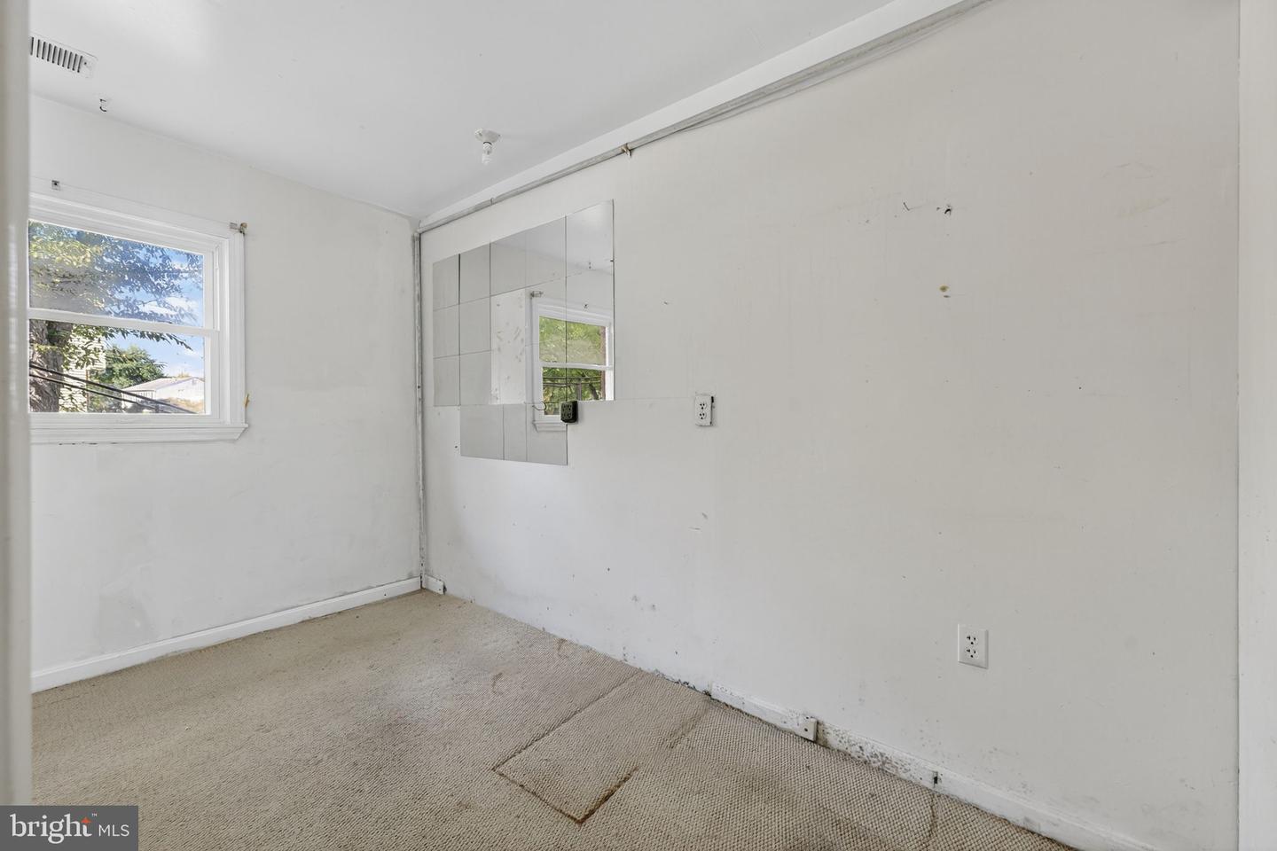 7124 WHETSTONE RD, ALEXANDRIA, Virginia 22306, 4 Bedrooms Bedrooms, 4 Rooms Rooms,2 BathroomsBathrooms,Residential,For sale,7124 WHETSTONE RD,VAFX2266386 MLS # VAFX2266386