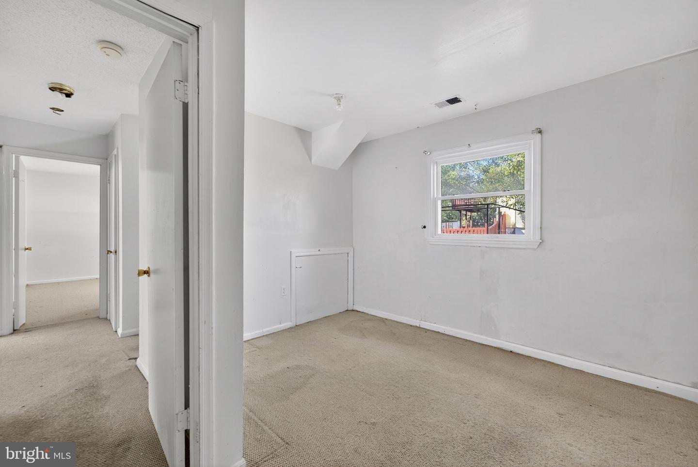 7124 WHETSTONE RD, ALEXANDRIA, Virginia 22306, 4 Bedrooms Bedrooms, 4 Rooms Rooms,2 BathroomsBathrooms,Residential,For sale,7124 WHETSTONE RD,VAFX2266386 MLS # VAFX2266386