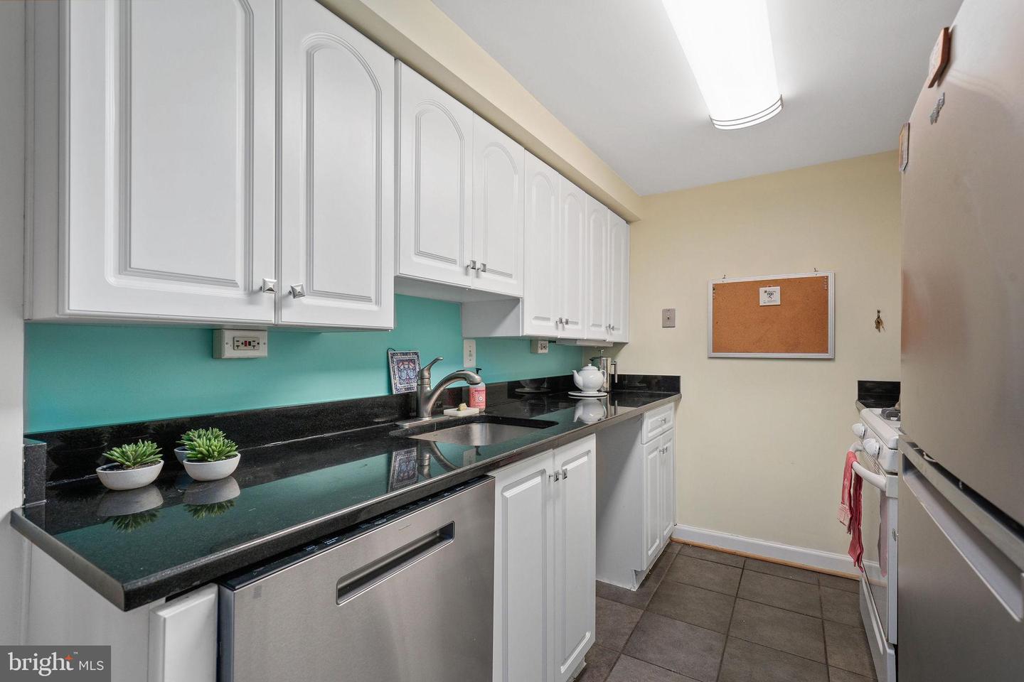 3100 WISCONSIN AVE NW #B5, WASHINGTON, District Of Columbia 20016, ,1 BathroomBathrooms,Residential,For sale,3100 WISCONSIN AVE NW #B5,DCDC2221846 MLS # DCDC2221846