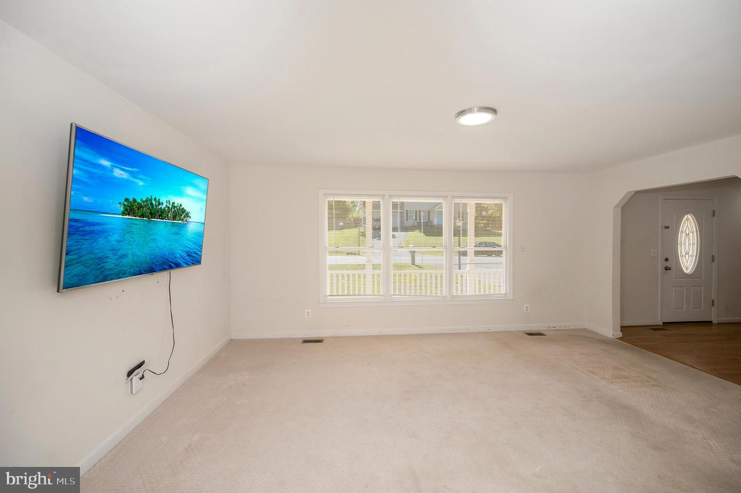11804 DORYL DR, FREDERICKSBURG, Virginia 22407, 5 Bedrooms Bedrooms, ,3 BathroomsBathrooms,Residential,For sale,11804 DORYL DR,VASP2036190 MLS # VASP2036190