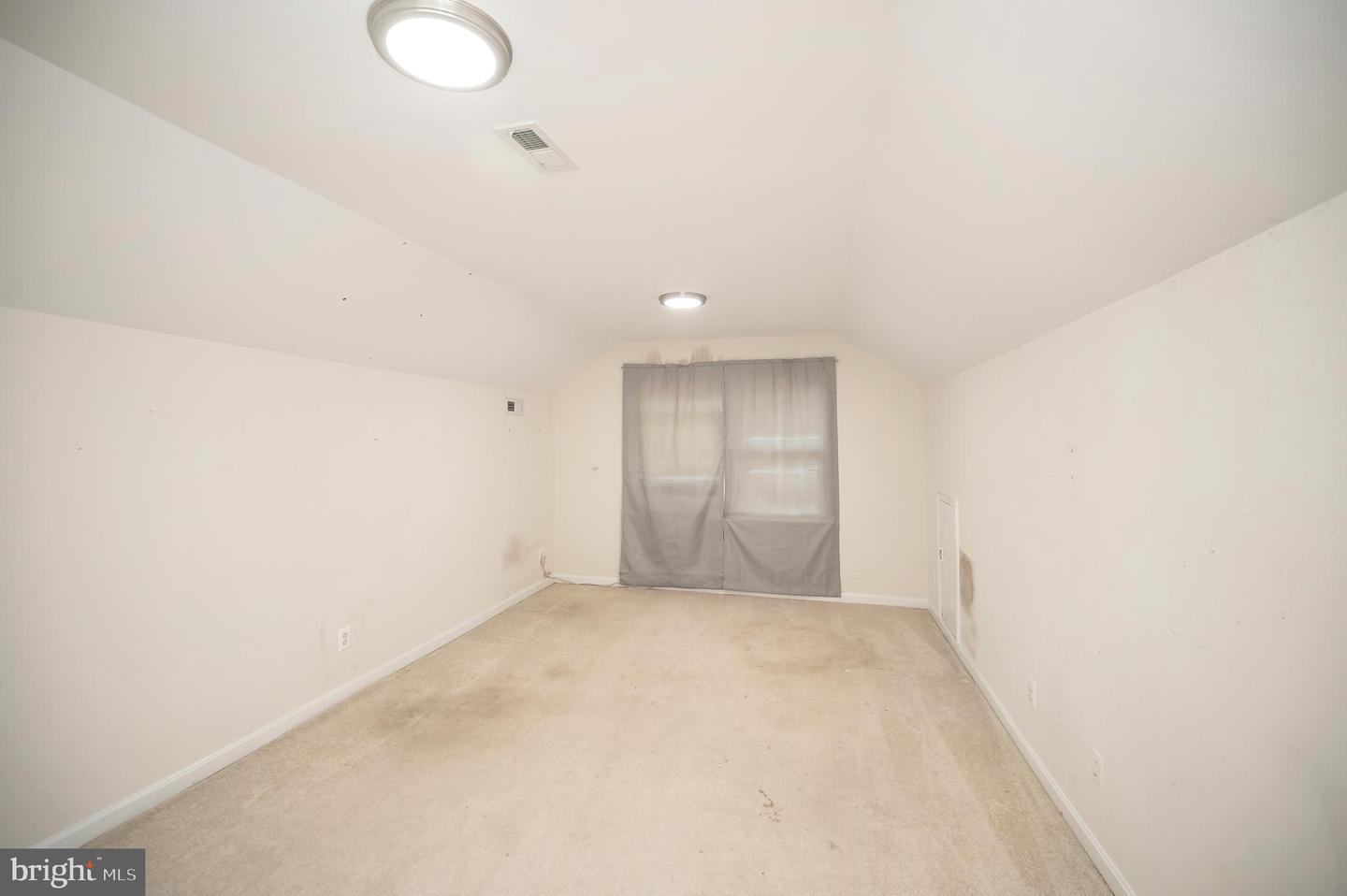 11804 DORYL DR, FREDERICKSBURG, Virginia 22407, 5 Bedrooms Bedrooms, ,3 BathroomsBathrooms,Residential,For sale,11804 DORYL DR,VASP2036190 MLS # VASP2036190