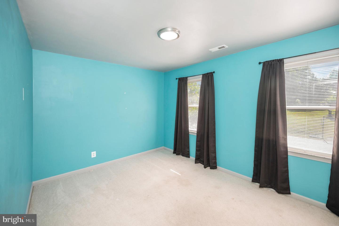 11804 DORYL DR, FREDERICKSBURG, Virginia 22407, 5 Bedrooms Bedrooms, ,3 BathroomsBathrooms,Residential,For sale,11804 DORYL DR,VASP2036190 MLS # VASP2036190
