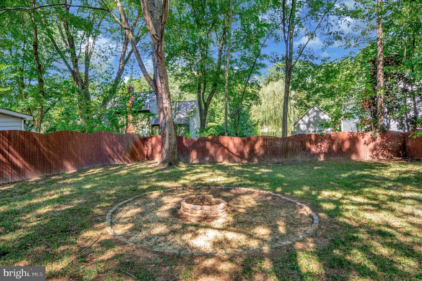 11804 DORYL DR, FREDERICKSBURG, Virginia 22407, 5 Bedrooms Bedrooms, ,3 BathroomsBathrooms,Residential,For sale,11804 DORYL DR,VASP2036190 MLS # VASP2036190