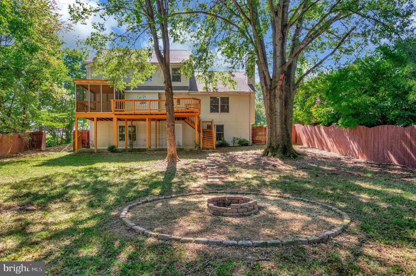 11804 DORYL DR, FREDERICKSBURG, Virginia 22407, 5 Bedrooms Bedrooms, ,3 BathroomsBathrooms,Residential,For sale,11804 DORYL DR,VASP2036190 MLS # VASP2036190