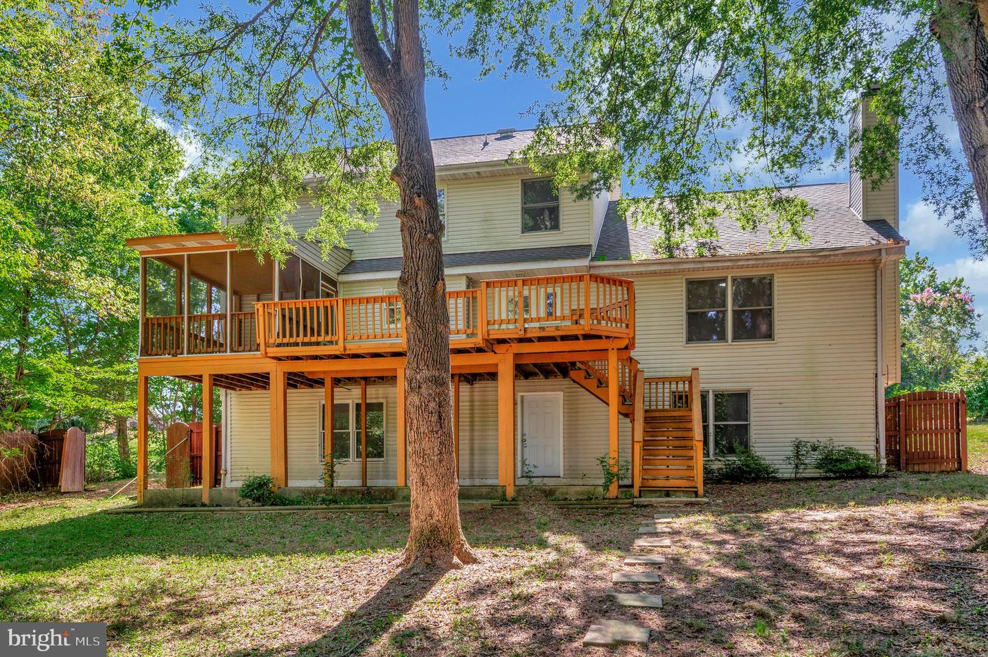 11804 DORYL DR, FREDERICKSBURG, Virginia 22407, 5 Bedrooms Bedrooms, ,3 BathroomsBathrooms,Residential,For sale,11804 DORYL DR,VASP2036190 MLS # VASP2036190