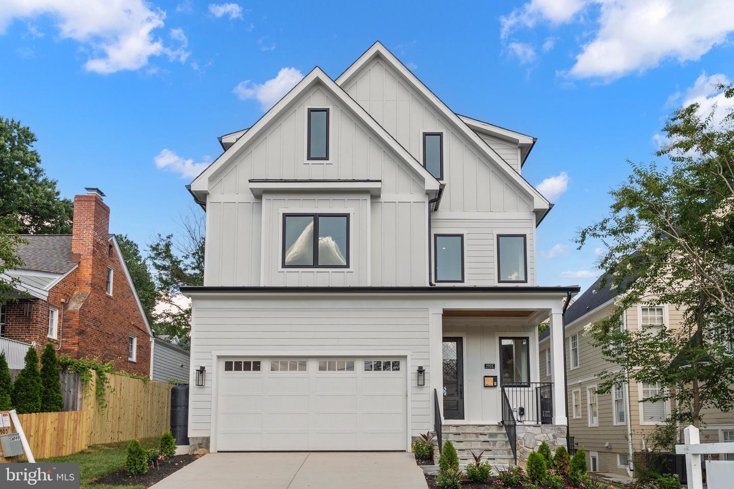 1905 N TAYLOR ST, ARLINGTON, Virginia 22207, 7 Bedrooms Bedrooms, 15 Rooms Rooms,7 BathroomsBathrooms,Residential,For sale,1905 N TAYLOR ST,VAAR2063542 MLS # VAAR2063542