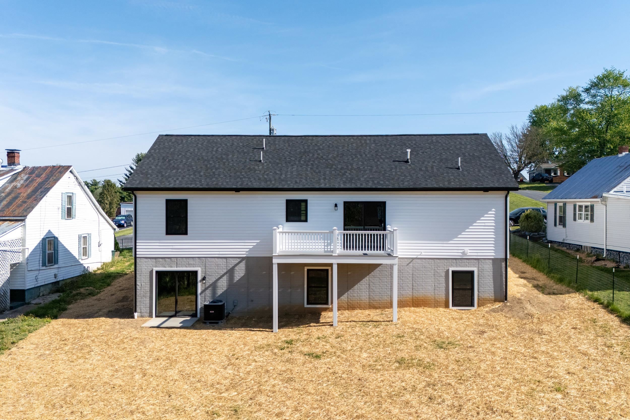 16854 E SUMMIT AVE, ELKTON, Virginia 22827, 3 Bedrooms Bedrooms, ,2 BathroomsBathrooms,Residential,16854 E SUMMIT AVE,660734 MLS # 660734 16854 E SUMMIT AVE, ELKTON, Virginia 22827, 3 Bedrooms Bedrooms, ,2 BathroomsBathrooms,Residential,16854 E SUMMIT AVE,660734 MLS # 660734