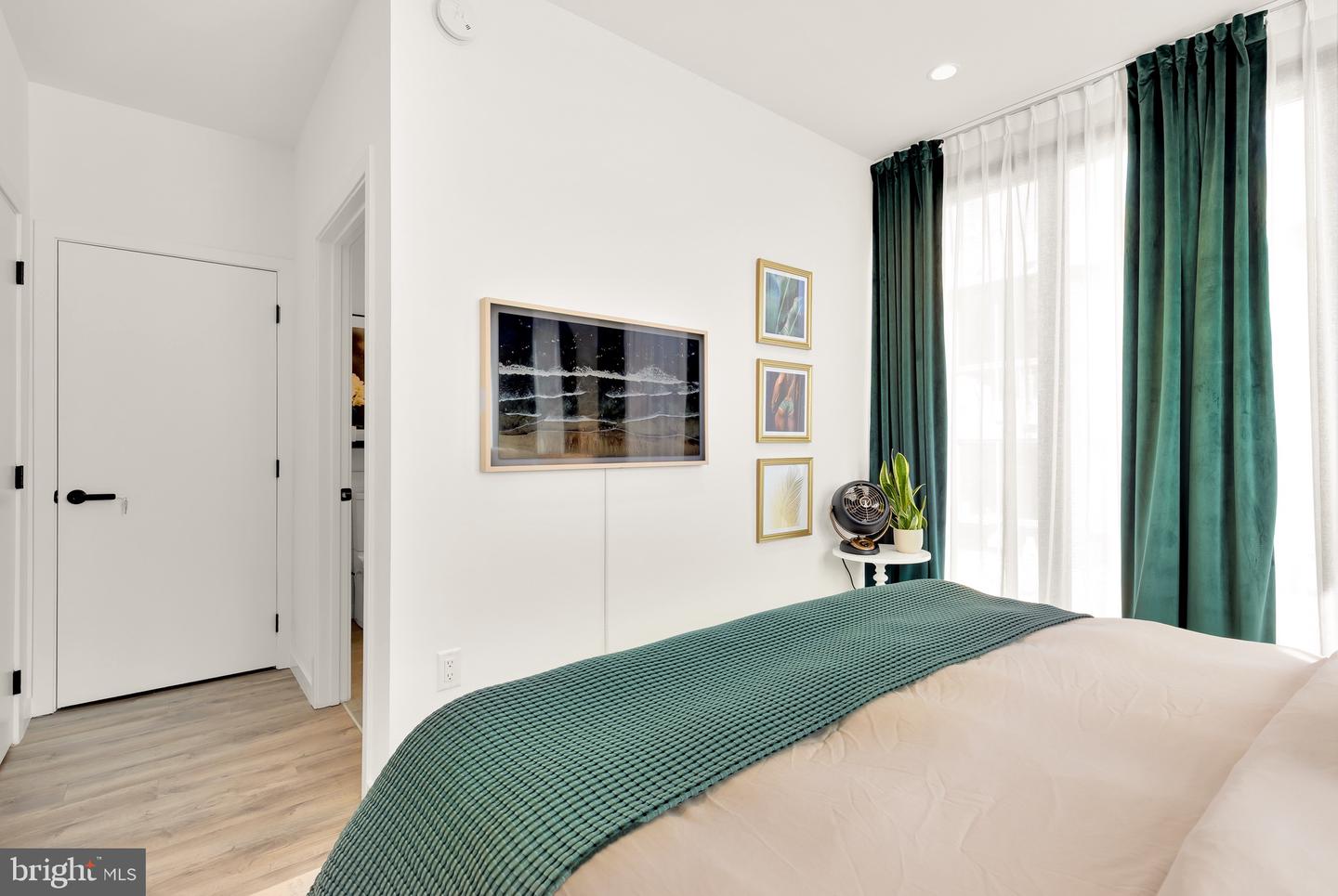 1500 HARRY THOMAS WAY NE #501, WASHINGTON, District Of Columbia 20002, 3 Bedrooms Bedrooms, ,3 BathroomsBathrooms,Residential,For sale,1500 HARRY THOMAS WAY NE #501,DCDC2221772 MLS # DCDC2221772