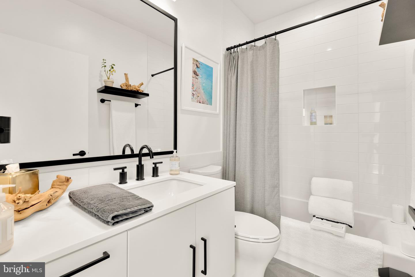 1500 HARRY THOMAS WAY NE #501, WASHINGTON, District Of Columbia 20002, 3 Bedrooms Bedrooms, ,3 BathroomsBathrooms,Residential,For sale,1500 HARRY THOMAS WAY NE #501,DCDC2221772 MLS # DCDC2221772