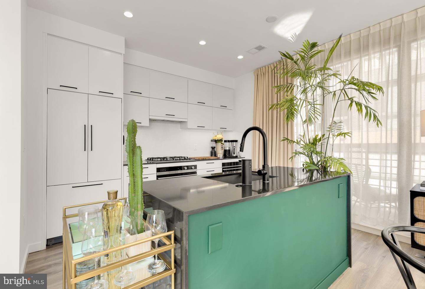 1500 HARRY THOMAS WAY NE #501, WASHINGTON, District Of Columbia 20002, 3 Bedrooms Bedrooms, ,3 BathroomsBathrooms,Residential,For sale,1500 HARRY THOMAS WAY NE #501,DCDC2221772 MLS # DCDC2221772