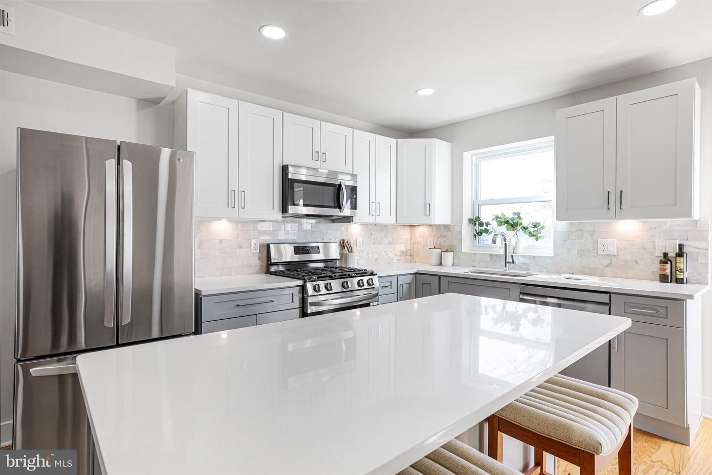 2220 13TH ST NE, WASHINGTON, District Of Columbia 20018, 3 Bedrooms Bedrooms, ,3 BathroomsBathrooms,Residential,For sale,2220 13TH ST NE,DCDC2221828 MLS # DCDC2221828