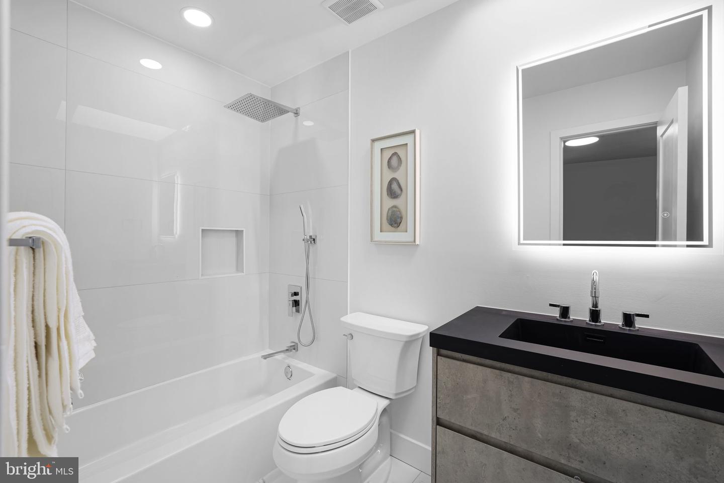 2220 13TH ST NE, WASHINGTON, District Of Columbia 20018, 3 Bedrooms Bedrooms, ,3 BathroomsBathrooms,Residential,For sale,2220 13TH ST NE,DCDC2221828 MLS # DCDC2221828