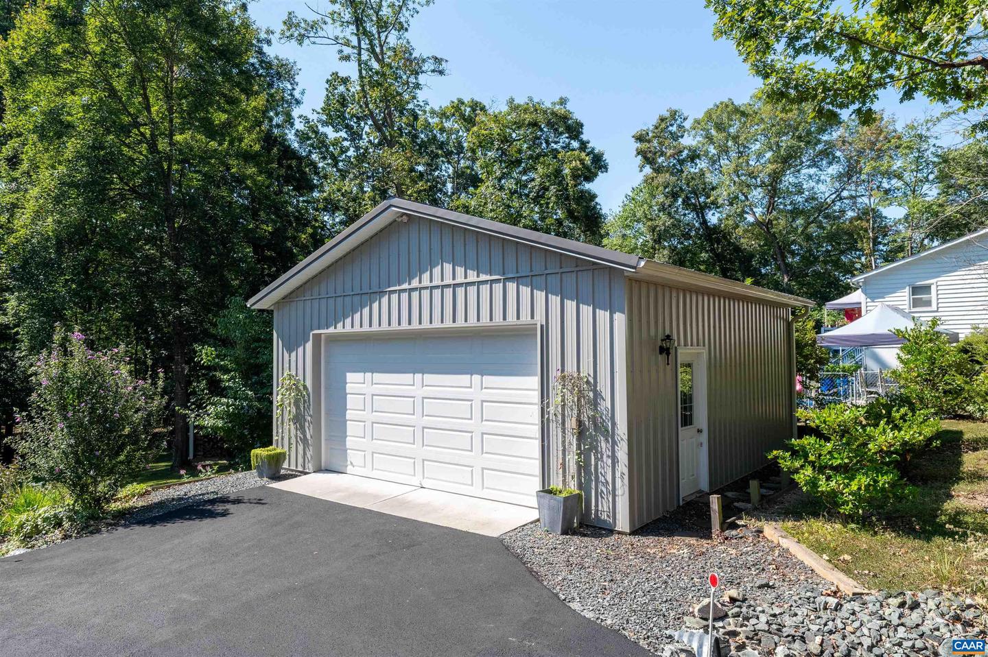 4553 WOODS EDGE RD, CHARLOTTESVILLE, Virginia 22974, 3 Bedrooms Bedrooms, ,3 BathroomsBathrooms,Residential,For sale,4553 WOODS EDGE RD,668848 MLS # 668848