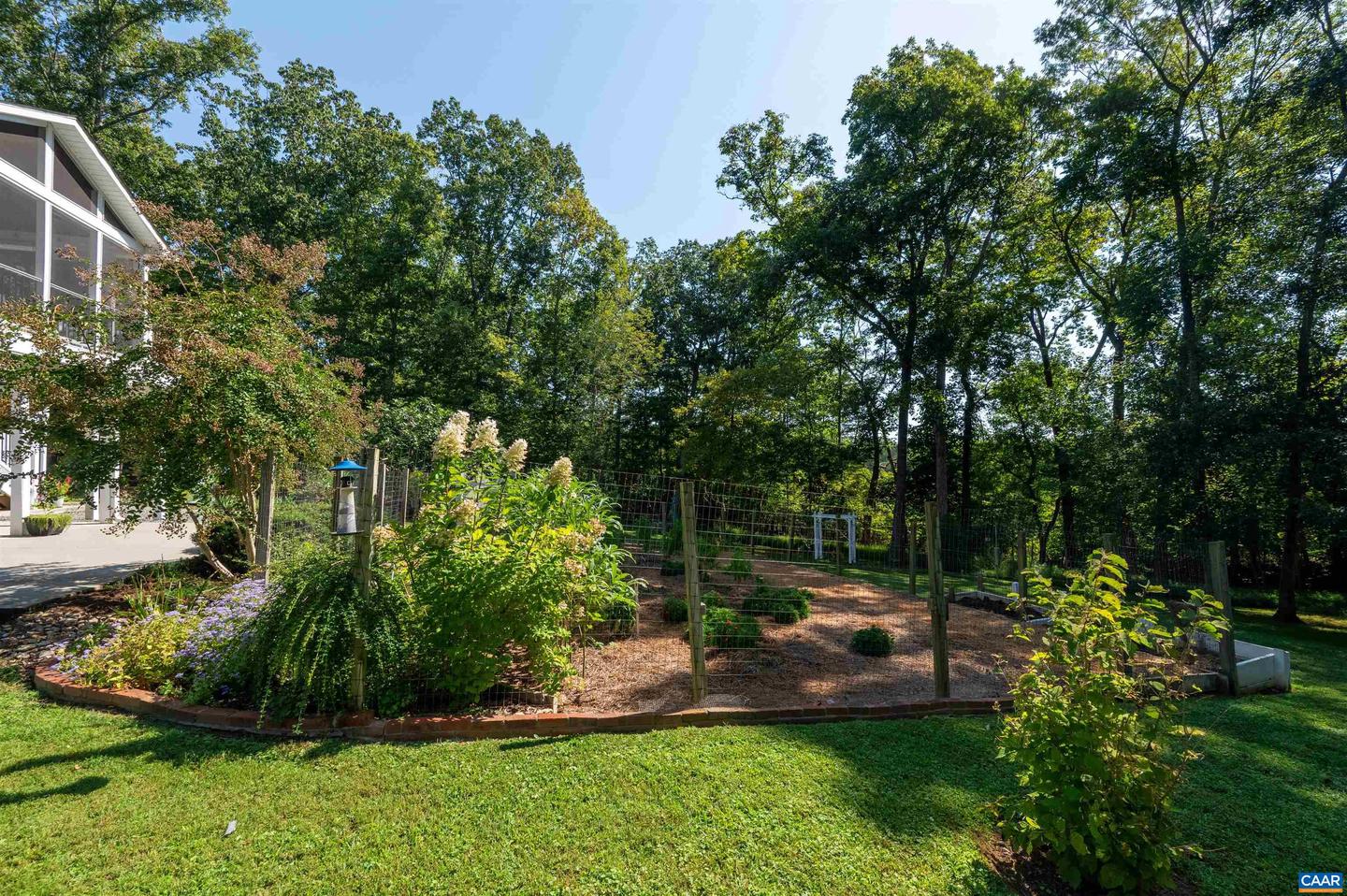 4553 WOODS EDGE RD, CHARLOTTESVILLE, Virginia 22974, 3 Bedrooms Bedrooms, ,3 BathroomsBathrooms,Residential,For sale,4553 WOODS EDGE RD,668848 MLS # 668848