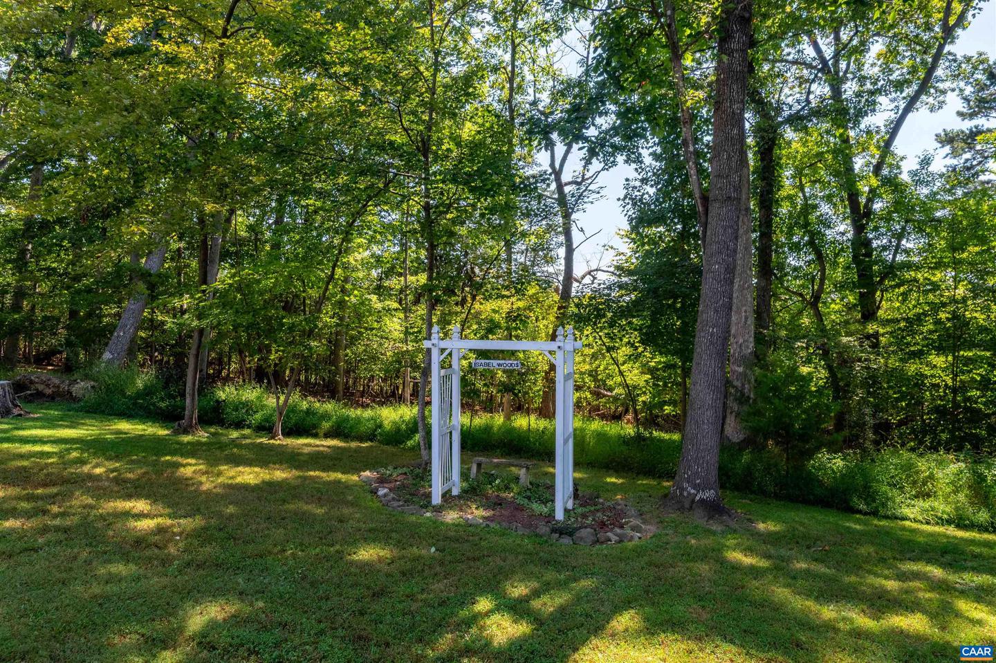 4553 WOODS EDGE RD, CHARLOTTESVILLE, Virginia 22974, 3 Bedrooms Bedrooms, ,3 BathroomsBathrooms,Residential,For sale,4553 WOODS EDGE RD,668848 MLS # 668848
